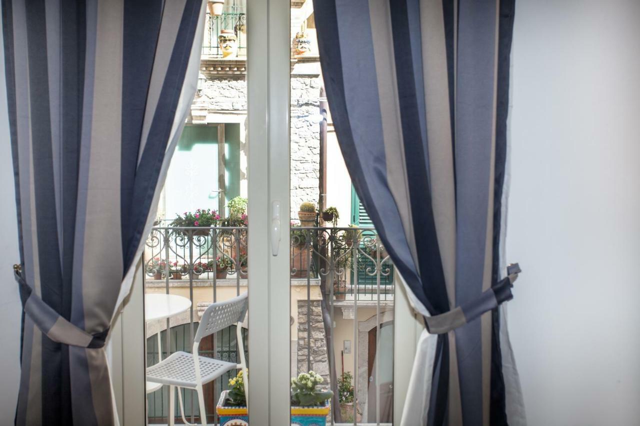 Hotel Casa Don Micio Taormina Exterior foto